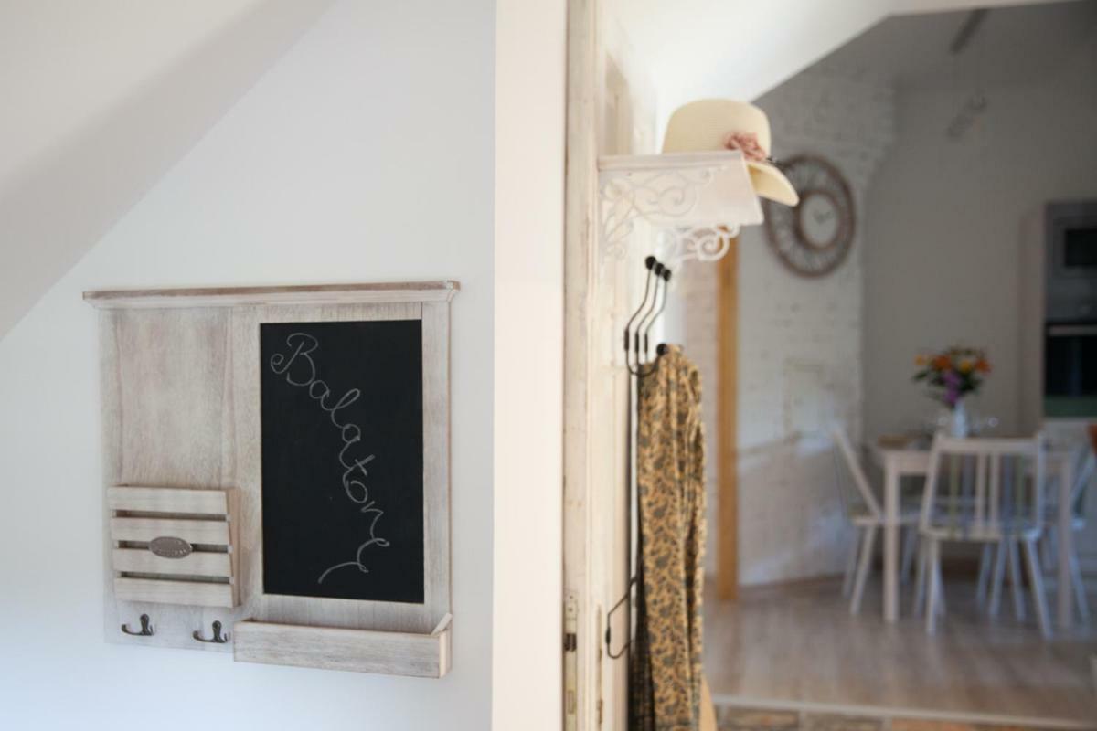 Lakeview Residence Balaton Balatonszarszo Bagian luar foto